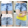 Manufacturers direct cheap denim shorts a new pair of shorts wholesale a few pieces of money in the 