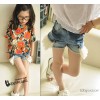 2014 new summer children's clothing wholesale Korean girls sticky lace denim shorts shorts