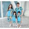 In the summer of 2014 children's suits for a family of three Korean camouflage color short slee