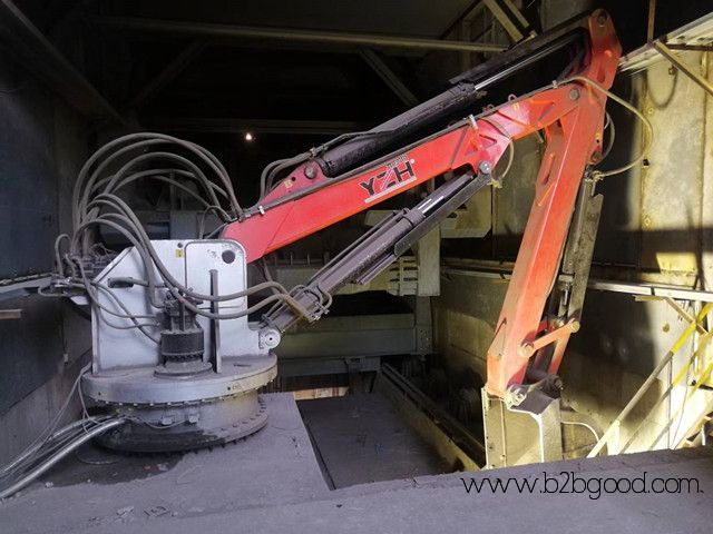 pedestal boom system