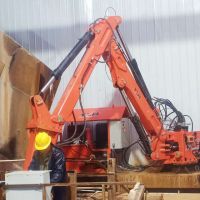 Pedestal Booms Rockbreaker