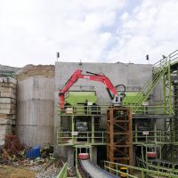 YZH Static Rockbreaker Booms