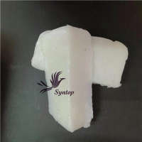 Microcrystalline wax as lubricant in metalworking